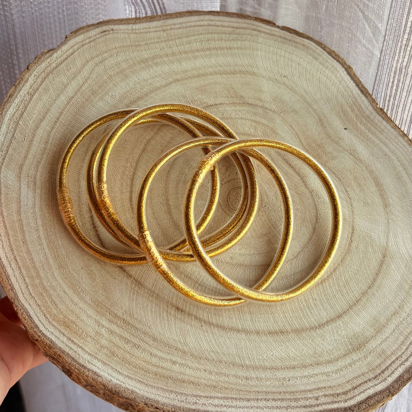 Lot de 5 bracelets joncs